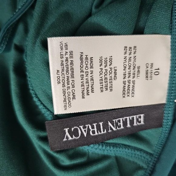 ELLEN TRACY High Keyhole Neck One Piece Swimsuit Emerald Green Ruched Size 10 - Picture 3 of 4